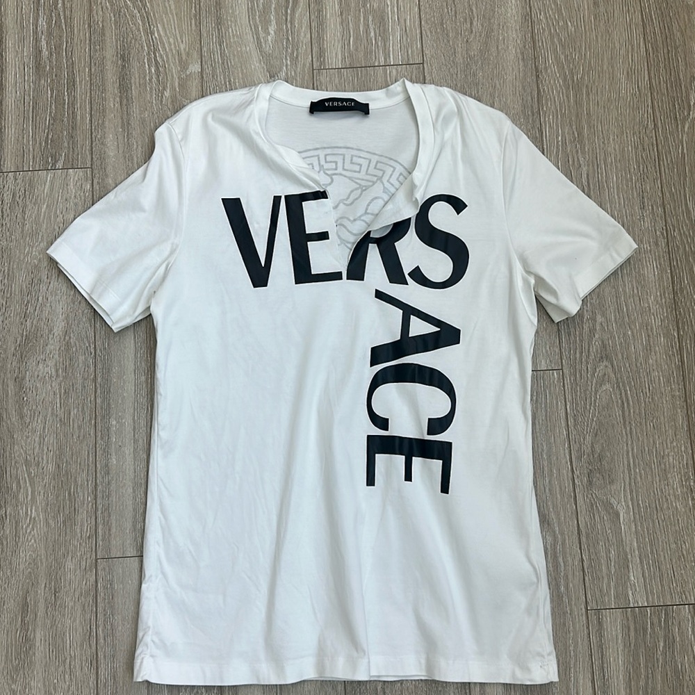 Versace T-shirt